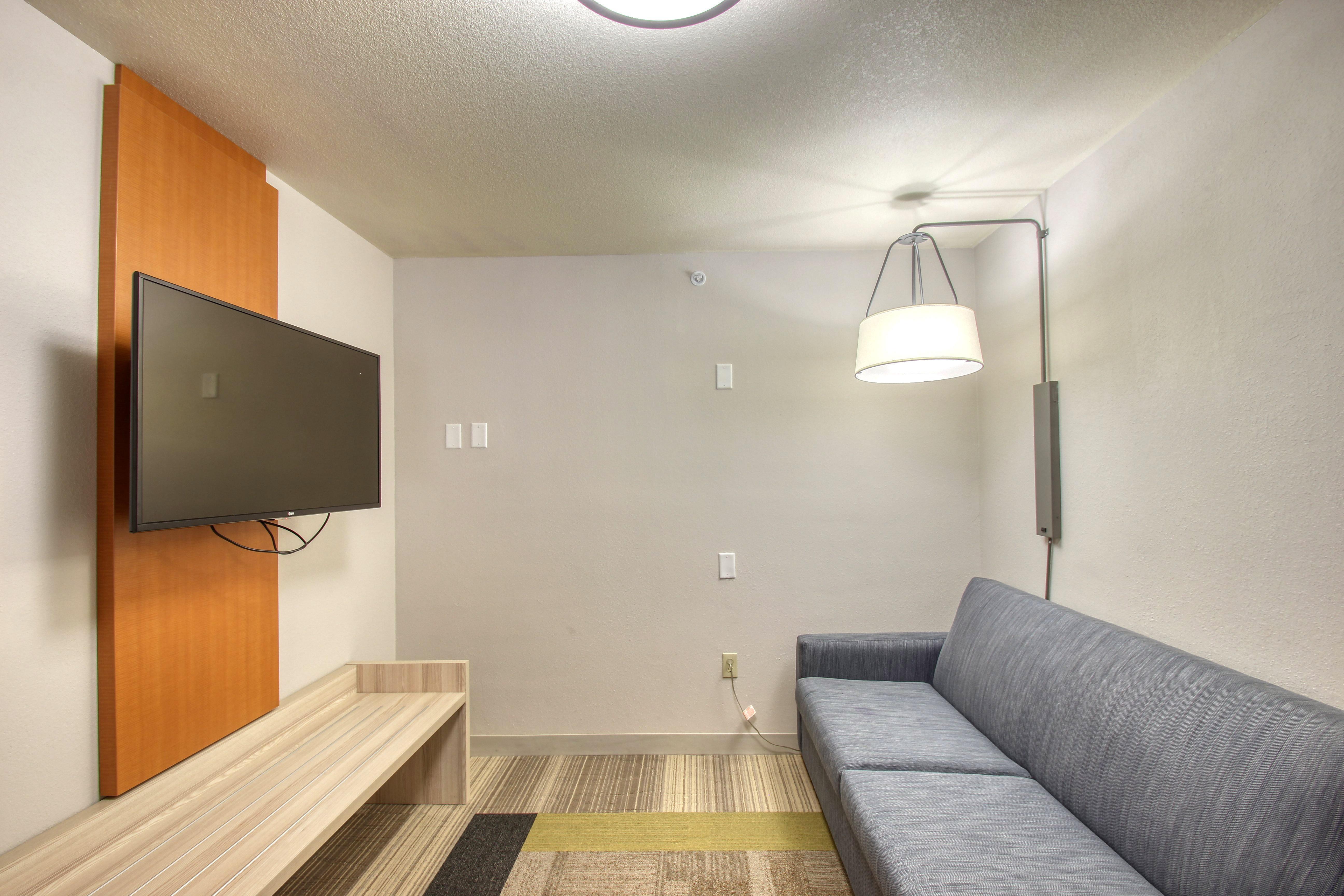 Holiday Inn Express Hotel & Suites Milwaukee Airport By Ihg Екстер'єр фото