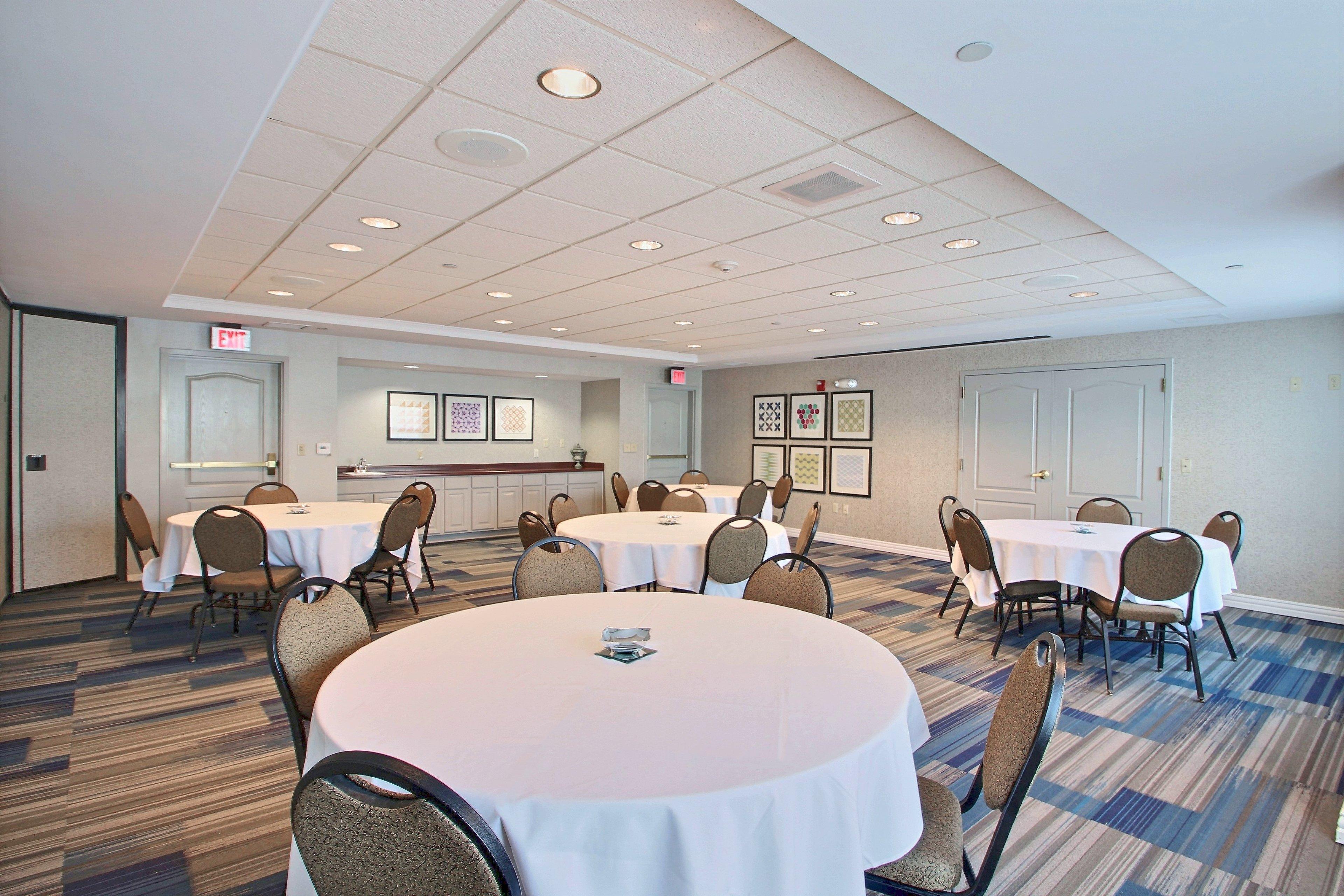 Holiday Inn Express Hotel & Suites Milwaukee Airport By Ihg Екстер'єр фото