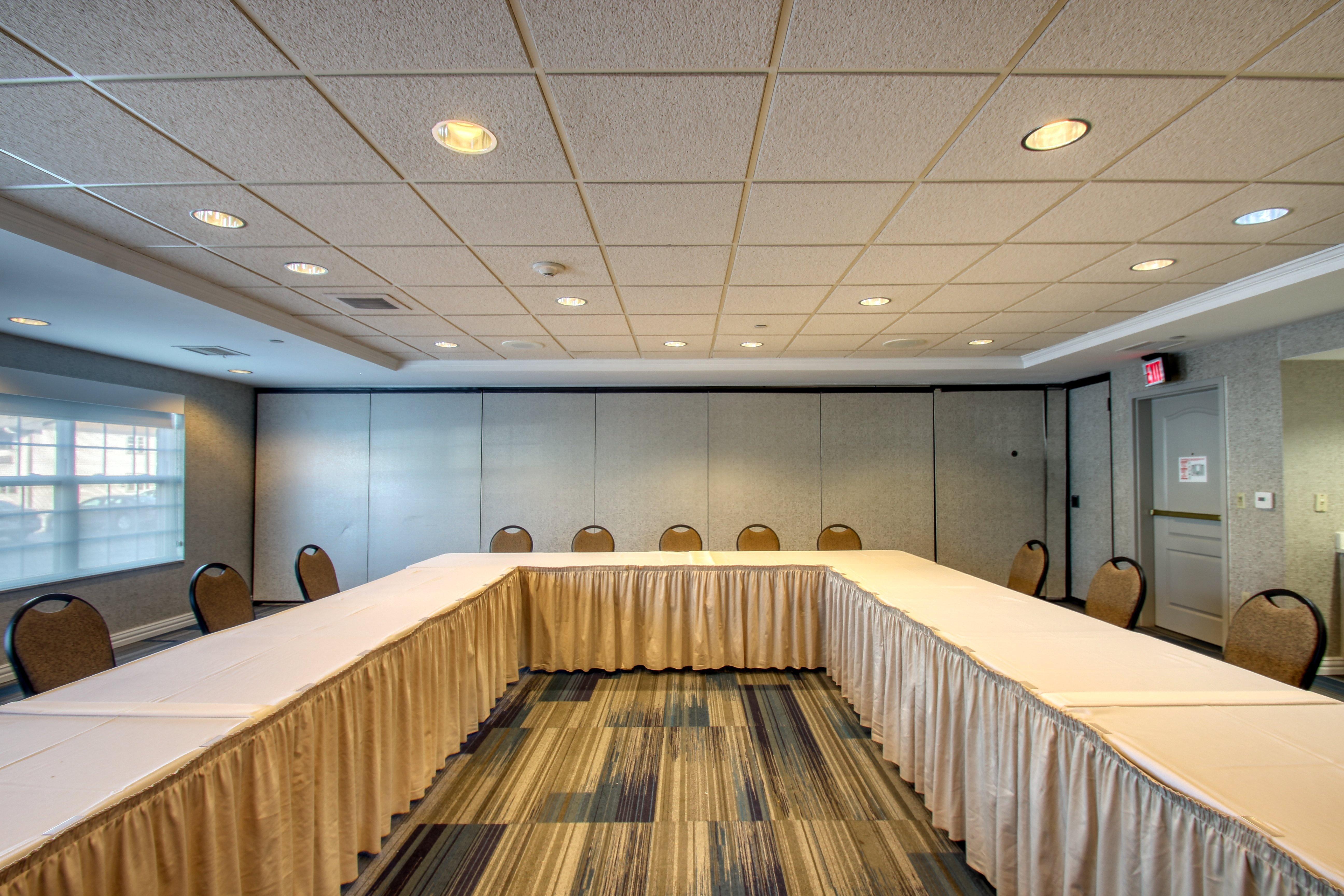Holiday Inn Express Hotel & Suites Milwaukee Airport By Ihg Екстер'єр фото